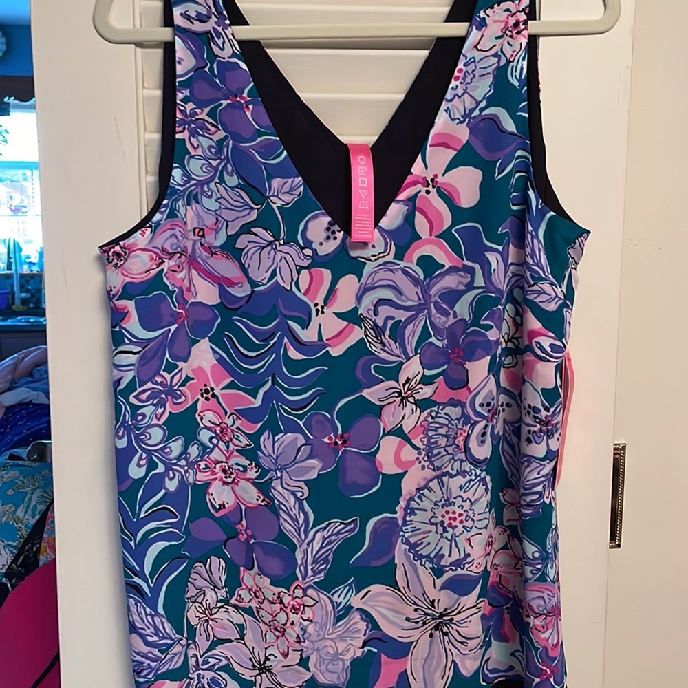 NWT large Florin $88 Price is firm